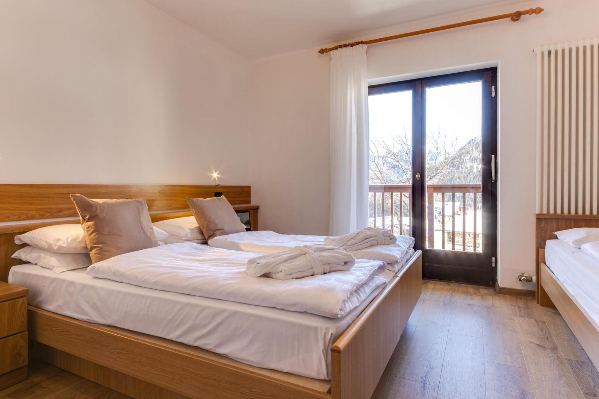 Hotel Bellamonte Predazzo Kamer foto